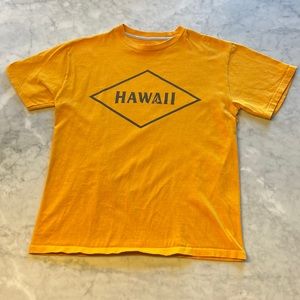 Volcom Stone HAWAII Tshirt. Boys Large. Yellow